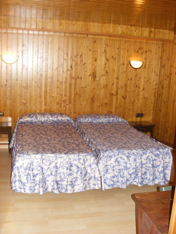 Hotel Europa Les Pokój zdjęcie