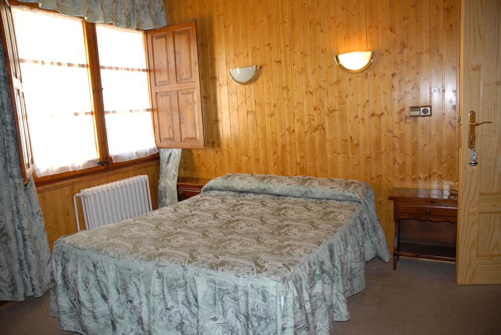 Hotel Europa Les Pokój zdjęcie